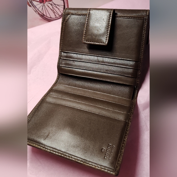 Authentic Gucci Monogram GG Compact bifold Wallet•GUC•COA available - Picture 10 of 17
